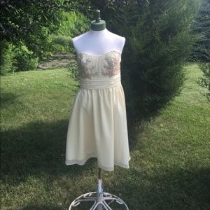 Alfred Angelo Disney Fairytale Dress!  Yellow NWT